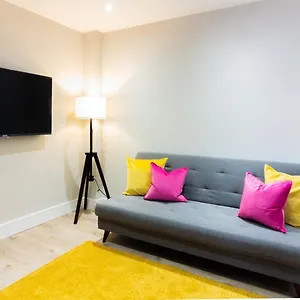 Apartamento Guestready - Encantando O 2br No Newmarket Hall, Dublín